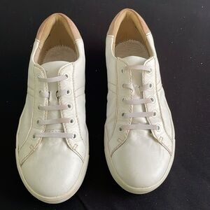 Naturalizer women’s stepin slip on sneakers